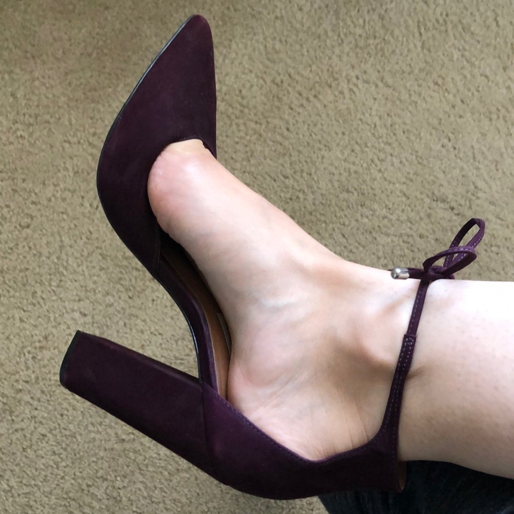 Heels - Picture 5 of 5